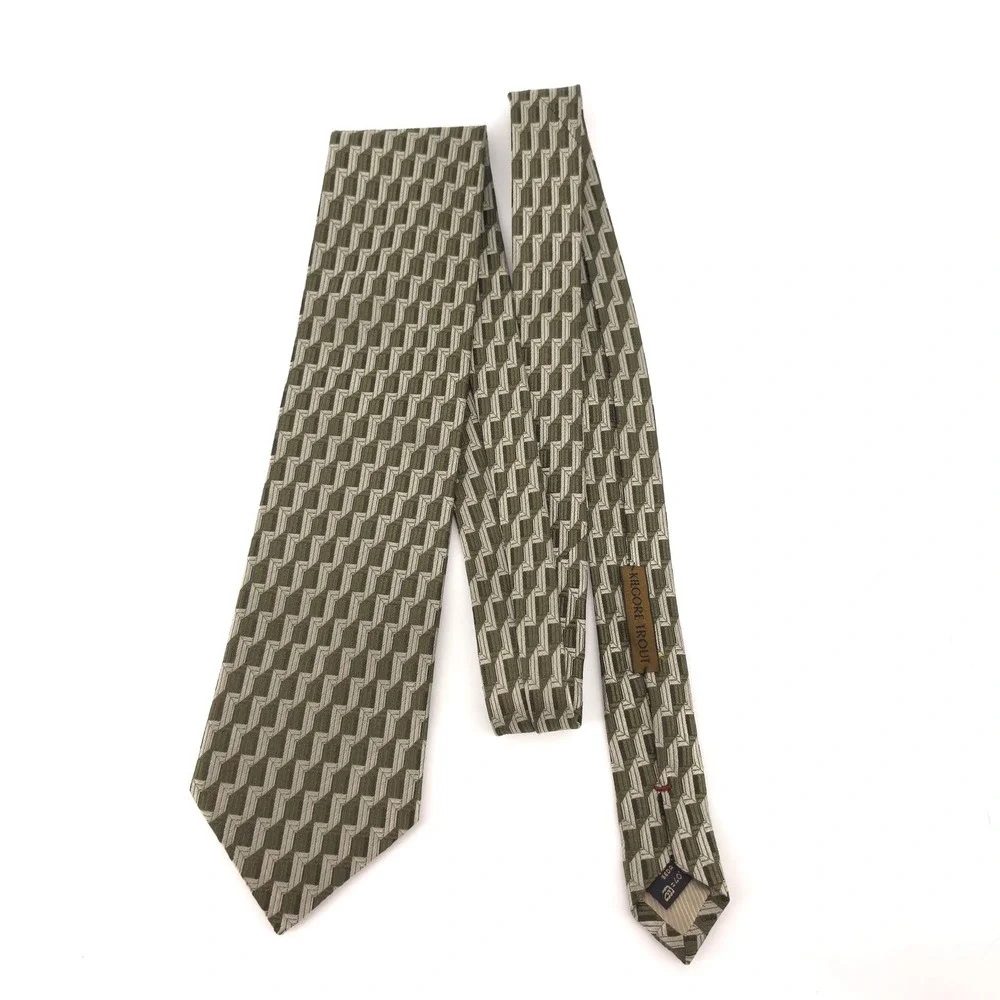 Ermenegildo Zegna Mens Tie Silk Olive Green Geometric Made in Italy KilgoreTrout